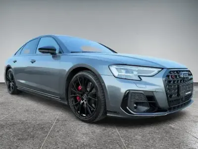 Gebraucht Audi S8 Sport 571 PS (419 kW) 2024 Grau Limousine