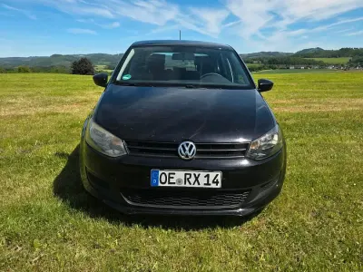 Gebraucht VW Polo 60 PS (44 kW) 2010 Schwarz Kleinwagen
