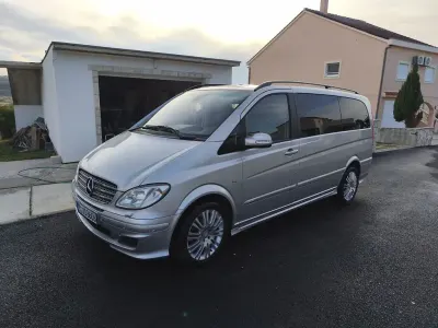 Gebraucht Mercedes Viano 204 PS (150 kW) 2009 Silber Van / Kleinbus
