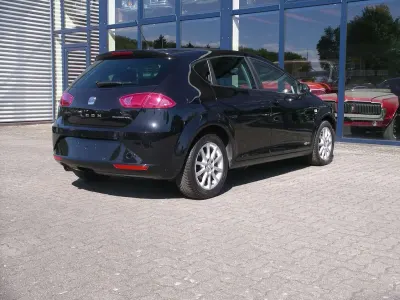 Gebraucht Seat Leon Copa 105 PS (77 kW) 2012 "universo" schwarz Kleinwagen