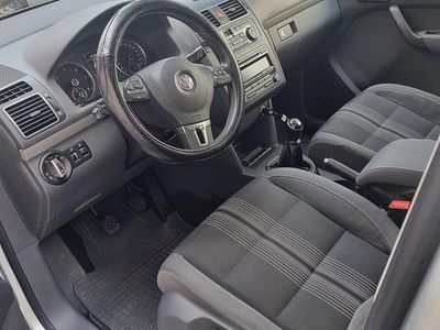Gebraucht VW Touran 110 PS (80 kW) 2012 Grau Van / Kleinbus