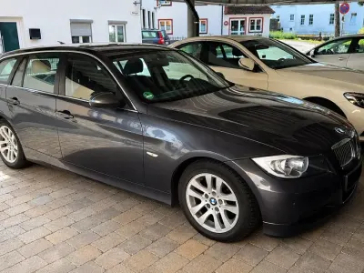 Gebraucht BMW 325 218 PS (160 kW) 2007 Grau Kombi
