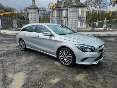 Gebraucht Mercedes CLA180 Shooting Brake 122 PS (89 kW) 2017 Silber Kombi