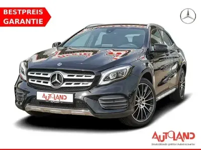 Gebraucht Mercedes GLA200 Edition 156 PS (114 kW) 2017 Schwarz SUV