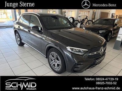 Grau Gebraucht 2024 Mercedes GLC220 AMG line SUV | 53.850 € (Guter Preis)
