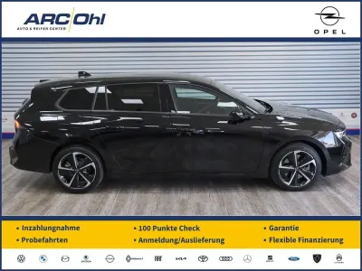 Usata Opel Astra 181 CV (133 kW) 2025 Nero Utilitaria