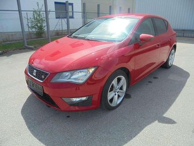 Usata Seat Leon FR 150 CV (110 kW) 2013 Rosso Berlina