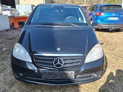 Gebraucht Mercedes A180 109 PS (80 kW) 2010 Schwarz Kleinwagen
