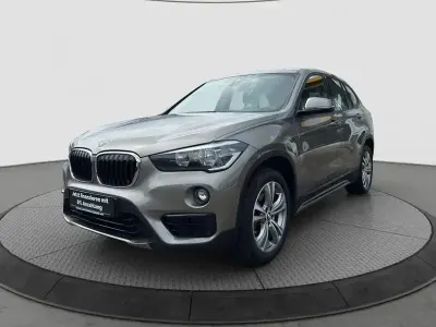 Gebraucht BMW X1 Sport Line 192 PS (141 kW) 2016 Silber SUV