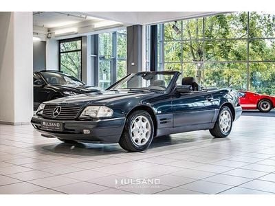 Smaragdschwarz metalliclack Gebraucht 1997 Mercedes SL320 Cabrio | 28.900 € (Fairer Preis)