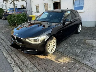 Gebraucht BMW 120 Sport Line 184 PS (135 kW) 2014 Schwarz Kleinwagen