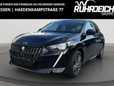 Gebraucht Peugeot 208 Active 75 PS (55 kW) 2022 Schwarz Kleinwagen