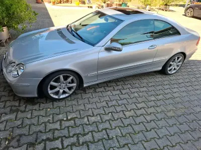 Brugt Mercedes CLK320 217 HK (159 kW) 2004 Sølv Coupe