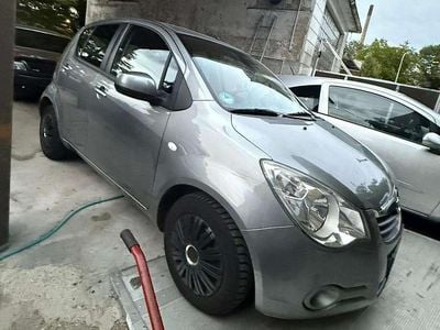Opel Agila