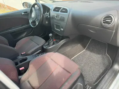 Gebraucht Seat Leon 150 PS (110 kW) 2005 Silber Kleinwagen
