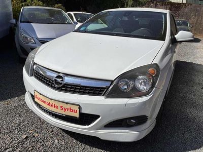 Usata Opel Astra GTC 116 CV (85 kW) 2010 Other Coupé