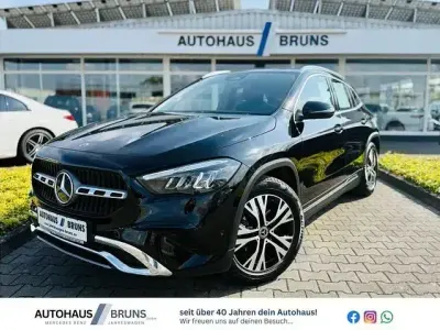 Usata Mercedes GLA200 Progressive 150 CV (110 kW) 2024 Nero SUV