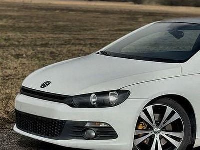 Usata VW Scirocco 160 CV (117 kW) 2010 Bianco Coupé
