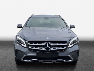 Mercedes GLA220