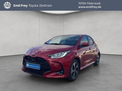 Neu Toyota Yaris 116 PS (85 kW) 2025 Rot Kleinwagen