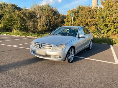 Gebraucht Mercedes C180 156 PS (114 kW) 2010 Limousine