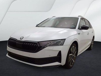 Weiß Gebraucht 2025 Skoda Octavia SportLine Kombi | 36.950 €