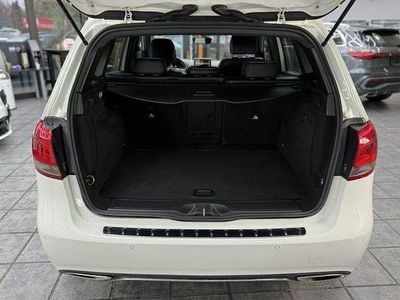 Gebraucht Mercedes B180 Urban 109 PS (80 kW) 2016 Calcitweiss  unilack Van / Kleinbus