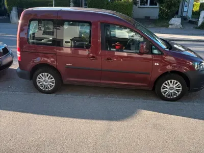 Gebraucht VW Caddy 102 PS (75 kW) 2015 Andere farben Van / Kleinbus