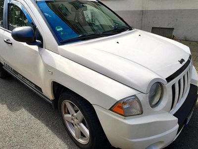 Usado Jeep Compass Limited 170 HP (125 kW) 2008 Branco SUV