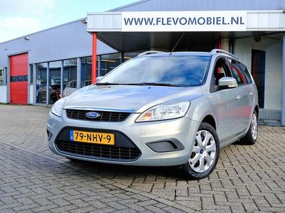 Gebraucht Ford Focus 101 PS (74 kW) 2010 Grau Kombi