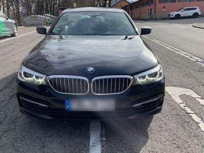 gebraucht BMW 520 i Luxury Line