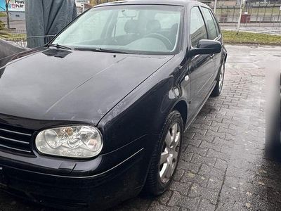 Gebraucht VW Golf IV 75 PS (55 kW) 2003 Schwarz Kleinwagen