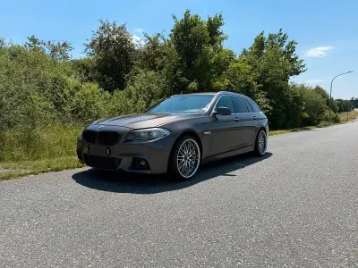 Gebraucht BMW 530 258 PS (189 kW) 2011 Braun Kombi