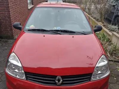 Gebraucht Renault Clio Authentique 75 PS (55 kW) 2011 Kleinwagen