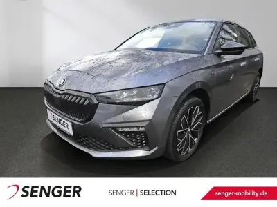 Gebraucht Skoda Scala Tour 150 PS (110 kW) 2025 Graphitegrau metallic Kleinwagen