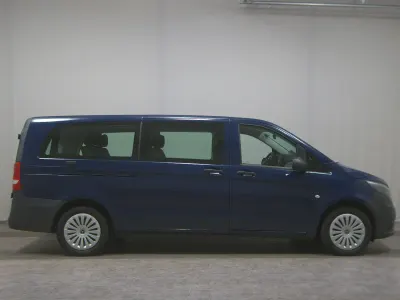 Gebraucht Mercedes Vito 136 PS (100 kW) 2021 Stahlblau Van