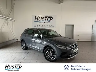 Gebraucht VW Tiguan Elegance 245 PS (180 kW) 2022 Delfingrau metallic 7363 (metallic) SUV