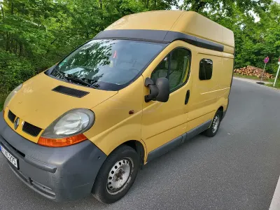 Occasion Renault Traffic 82 ch (60 kW) 2006 Jaune Van