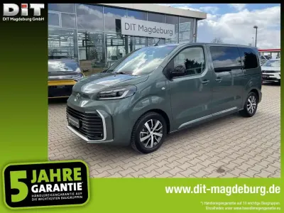 Gebraucht Toyota Proace Verso 177 PS (130 kW) 2025 All terrain green Kombi