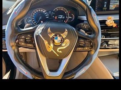 Schwarz Gebraucht 2019 BMW 520 Kombi | 19.999 € (Guter Preis)