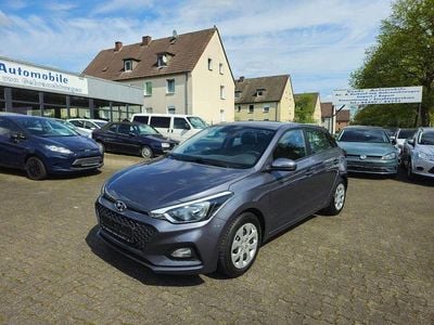 Usata Hyundai i20 Select 84 CV (61 kW) 2019 Grigio Utilitaria