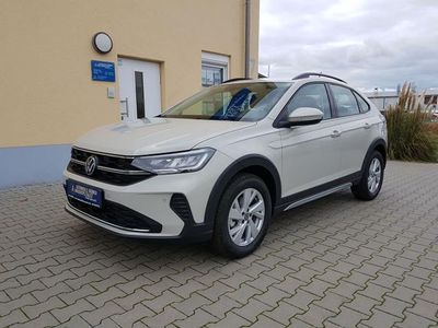 gebraucht VW Taigo Style 4 J. Garantie Klimaauto LED PDC Ambientelicht 17 Zoll LM SHZ