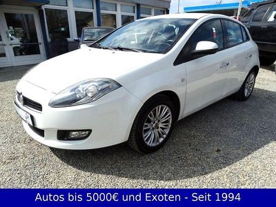 Weiß Gebraucht 2011 Fiat Bravo Kleinwagen | 3.750 € (Etwas zu teuer)