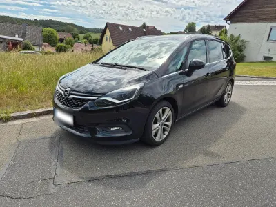 Gebraucht Opel Zafira Tourer 170 PS (125 kW) 2018 Schwarz Van / Kleinbus