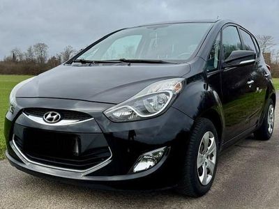 Gebraucht Hyundai ix20 Edition 90 PS (66 kW) 2013 Schwarz Kleinwagen