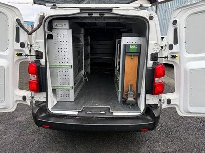 Gebraucht Peugeot Expert Premium 150 PS (110 kW) 2021 Weiß Van