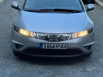 Gebraucht Honda Civic Comfort 83 PS (61 kW) 2006 Silber Limousine