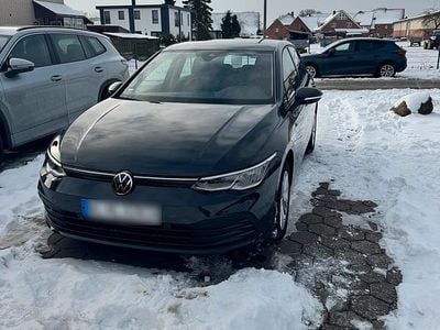 Gebraucht VW Golf VIII 115 PS (84 kW) 2024 Grau Limousine