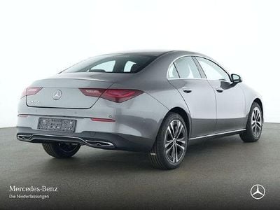 Mercedes CLA200