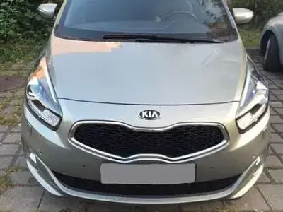Gebraucht Kia Carens Vision 136 PS (100 kW) 2015 Grau Van / Kleinbus